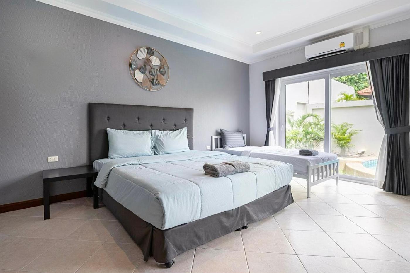 Majestic Residence Pool Villas 3 Bedrooms Private Beach Паттая Екстер'єр фото