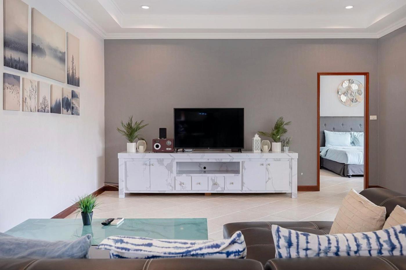 Majestic Residence Pool Villas 3 Bedrooms Private Beach Паттая Екстер'єр фото