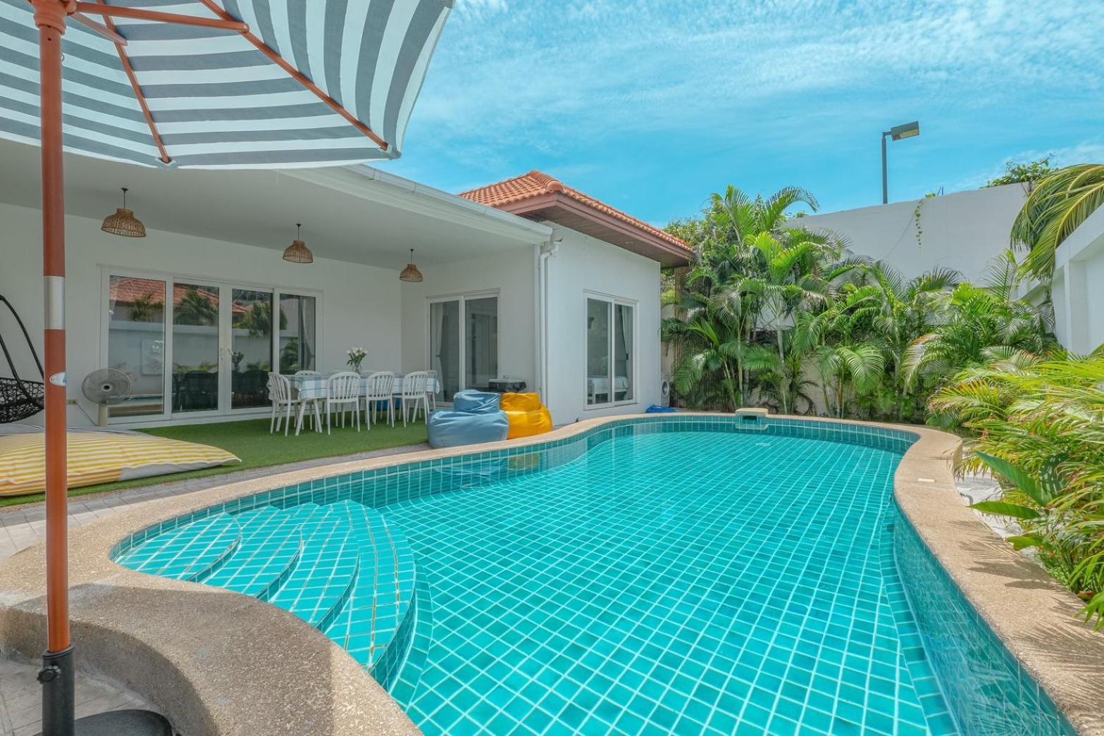 Majestic Residence Pool Villas 3 Bedrooms Private Beach Паттая Екстер'єр фото